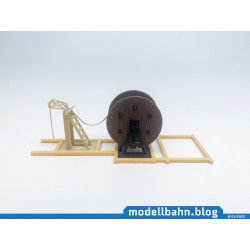 Contact wire construction frame as a creative wagonload from Märklin 39940 H0 / 1:87